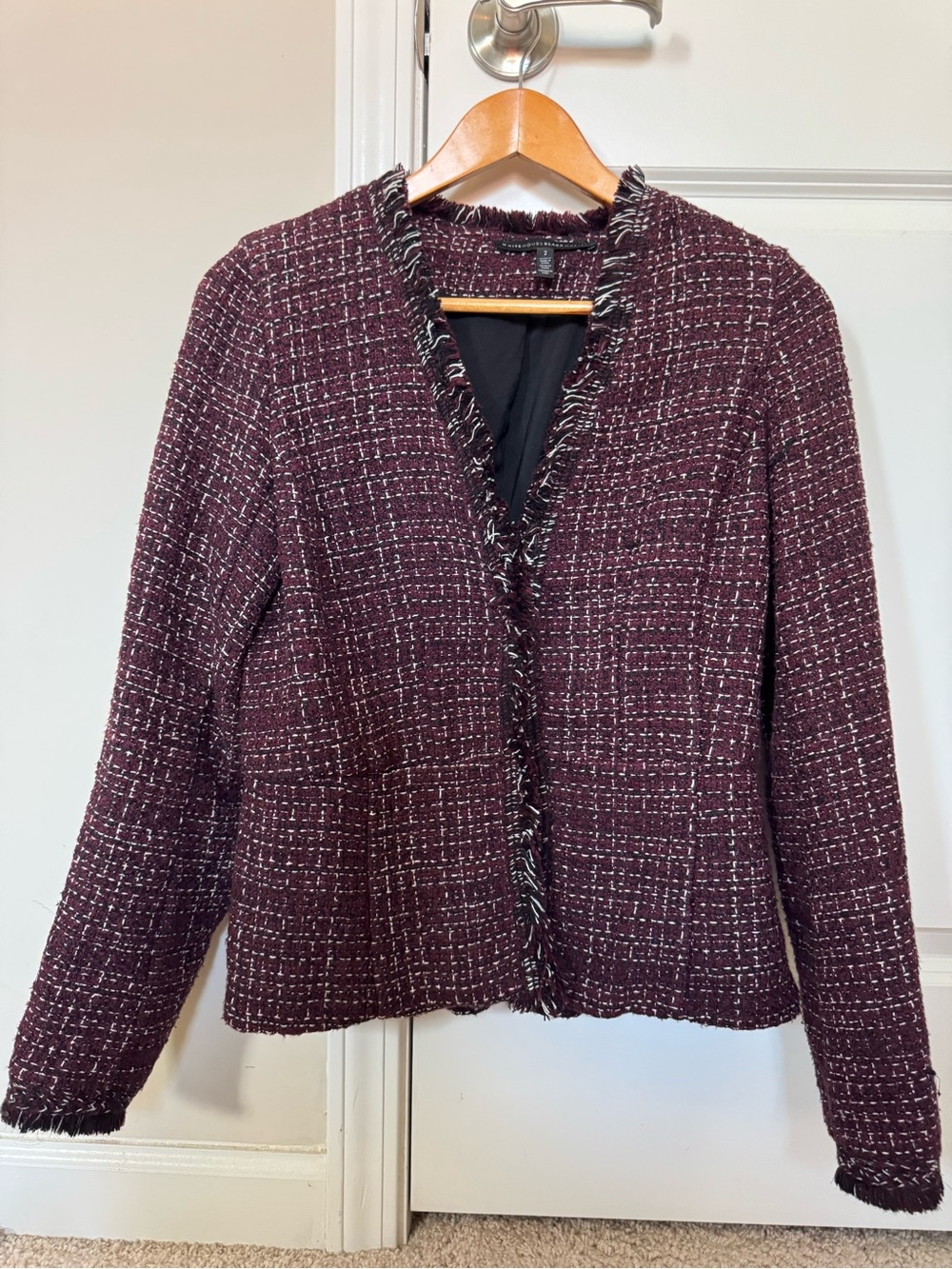 White House Black Market Burgundy Tweed Peplum Fringe Jacket Blazer Size 2